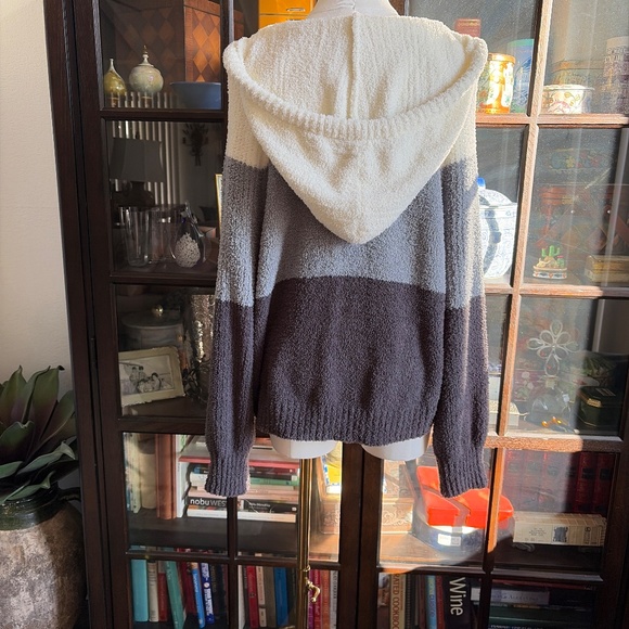 SO, microfiber super soft tri color hoodie - Picture 4 of 6